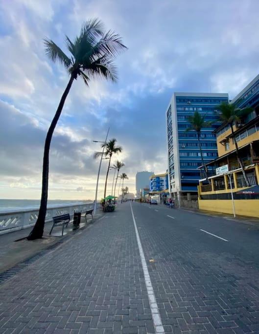 Apartamento Pe Na Areia 3 Quartos Frente Mar Na Barra-circuito Carnaval